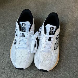 New Balance Fresh Foam Arishi - Size 7